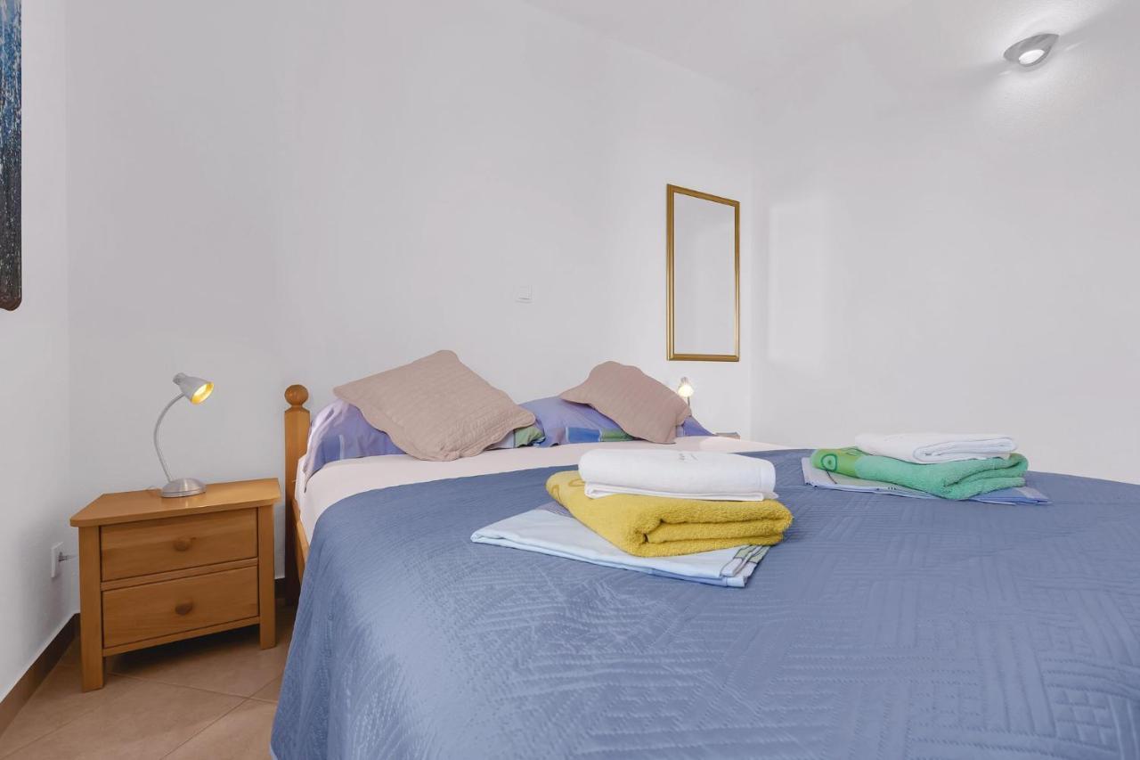 Apartments Lucija Baška Voda Zewnętrze zdjęcie