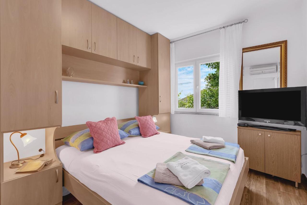 Apartments Lucija Baška Voda Zewnętrze zdjęcie
