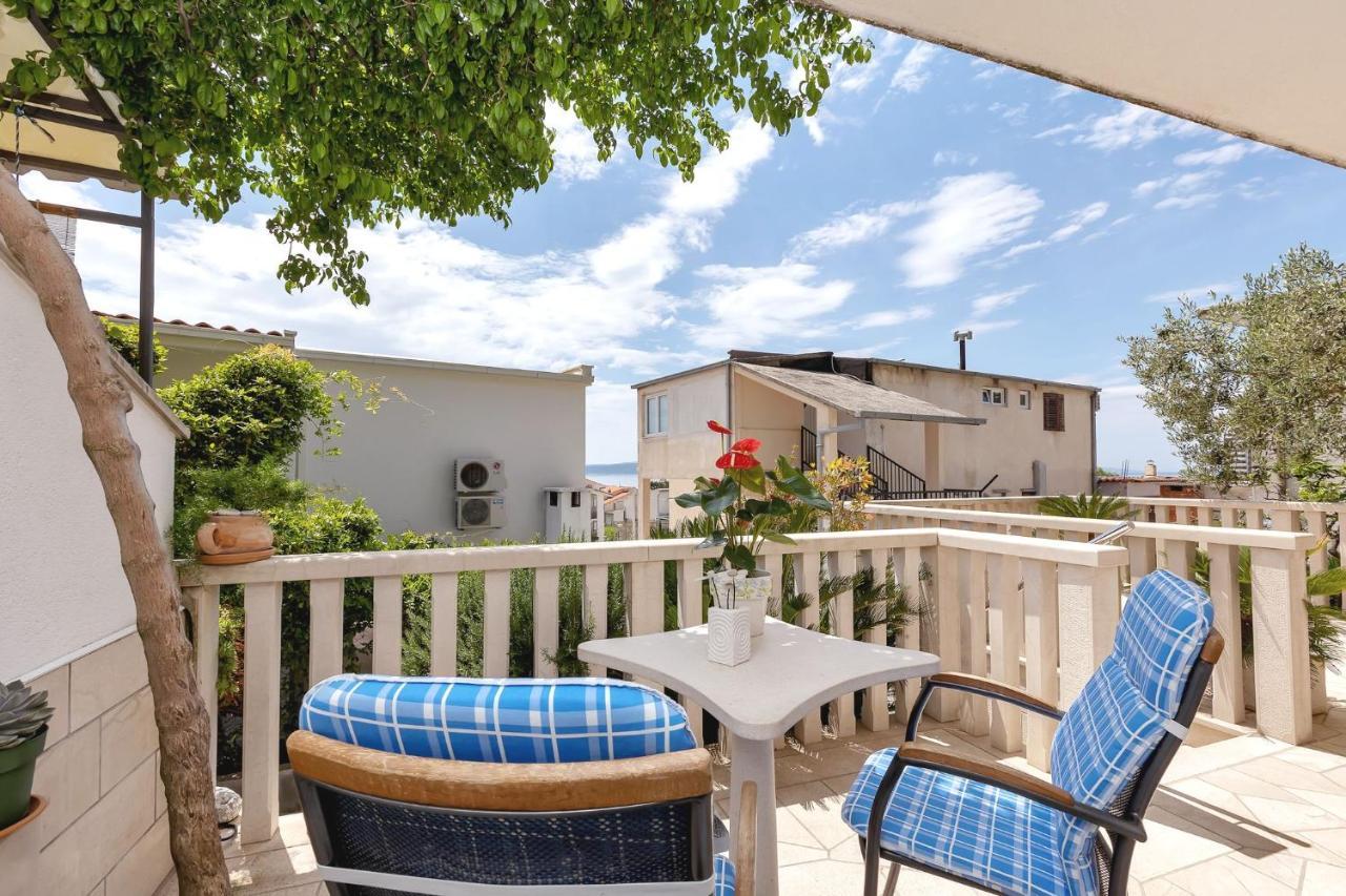 Apartments Lucija Baška Voda Zewnętrze zdjęcie