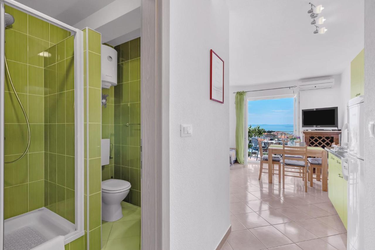 Apartments Lucija Baška Voda Zewnętrze zdjęcie