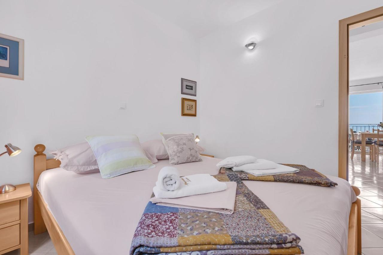 Apartments Lucija Baška Voda Zewnętrze zdjęcie