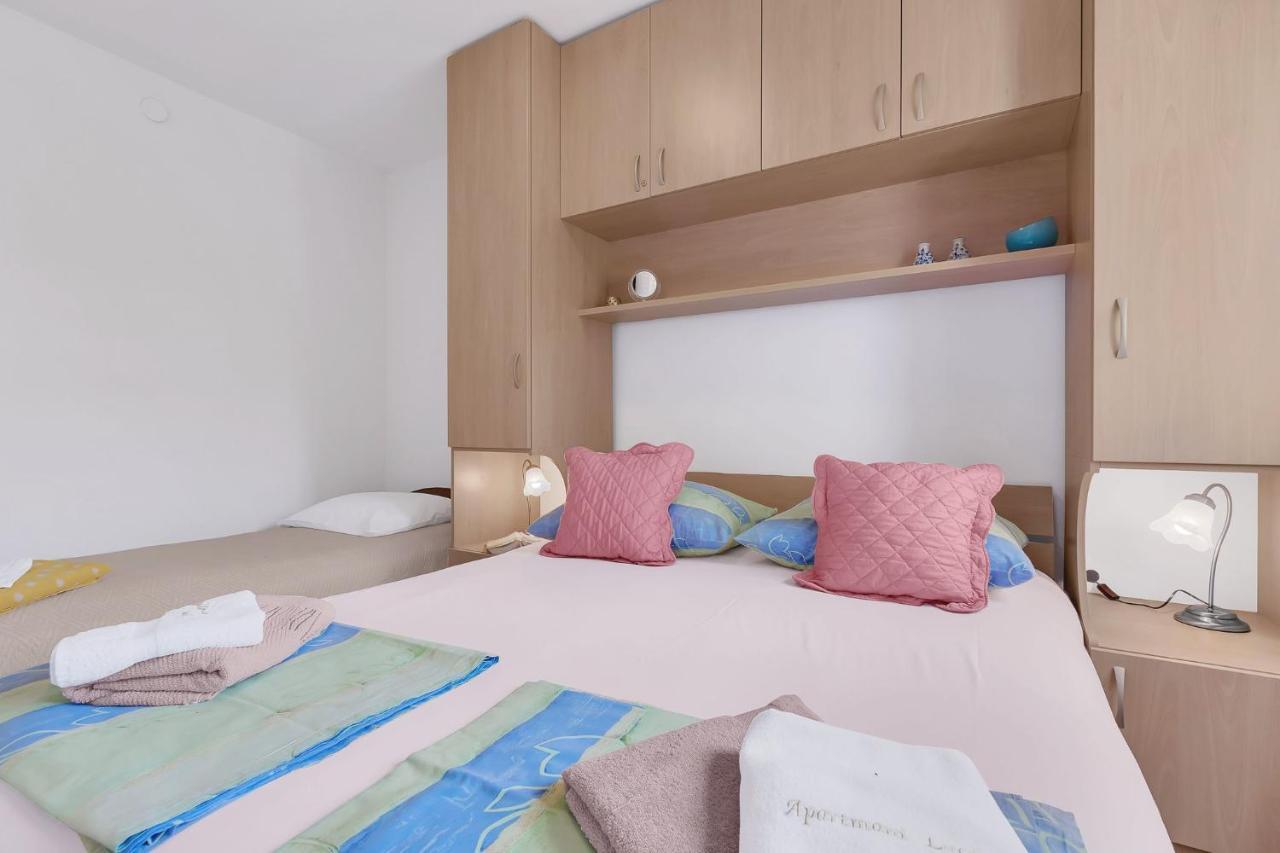 Apartments Lucija Baška Voda Zewnętrze zdjęcie