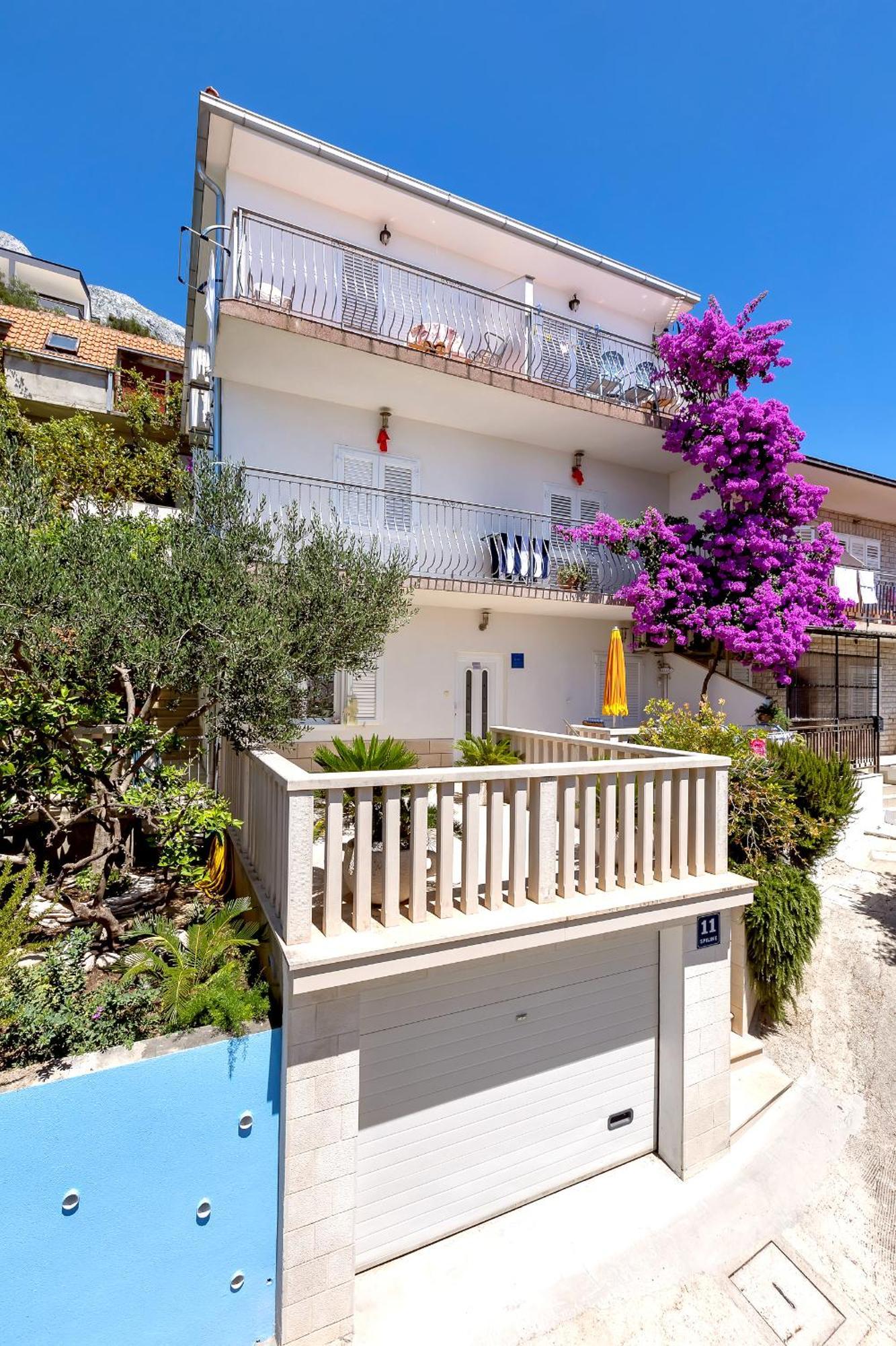 Apartments Lucija Baška Voda Zewnętrze zdjęcie